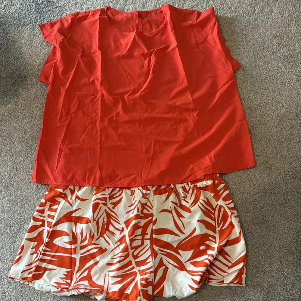 NWOT SHEIN Short Set